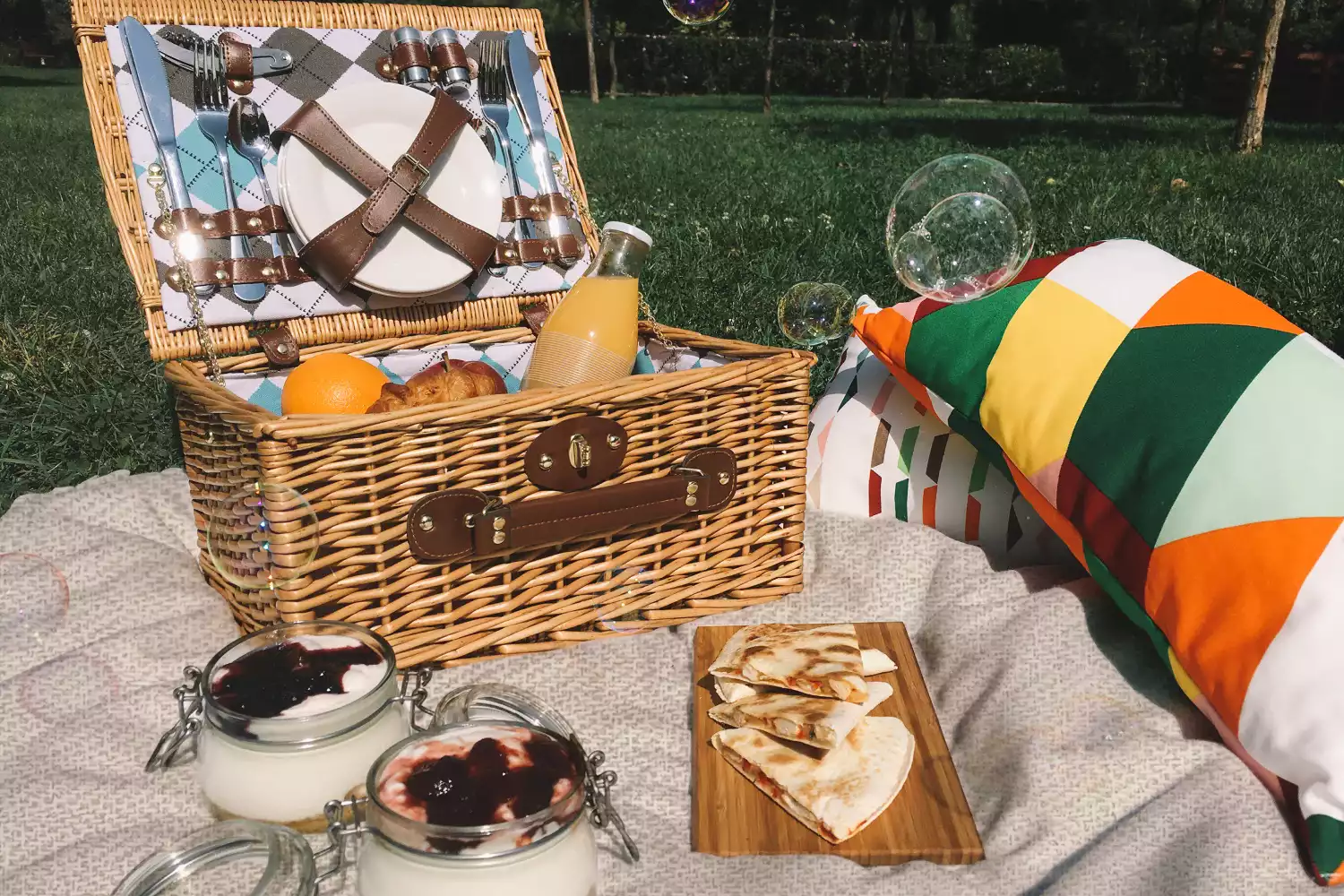 compact picnic blanket