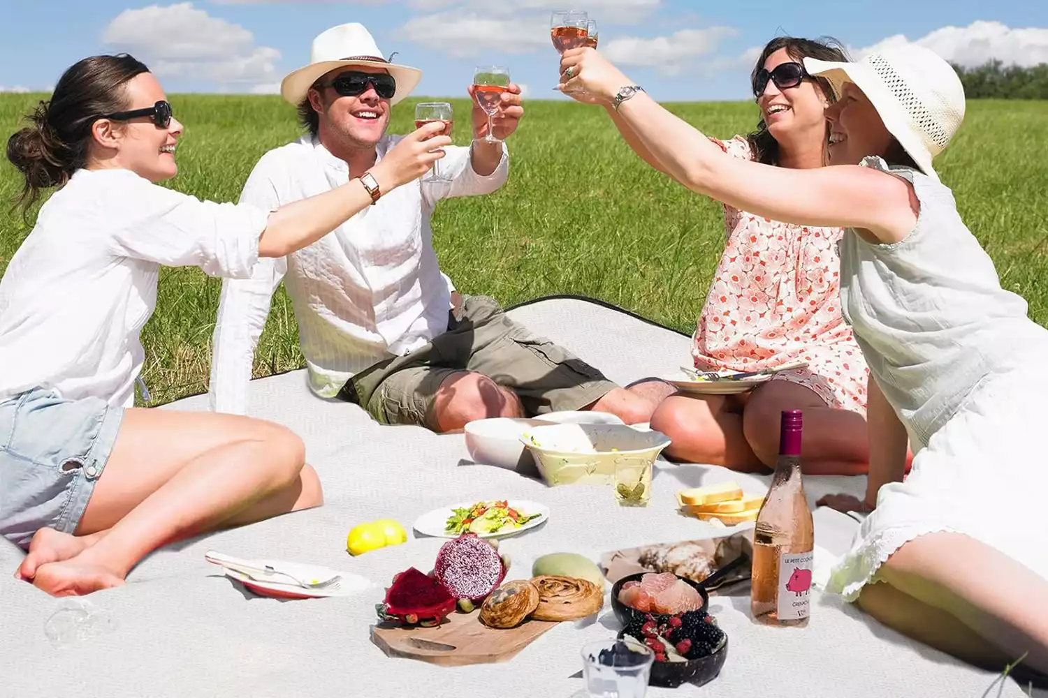 foldable beach blanket